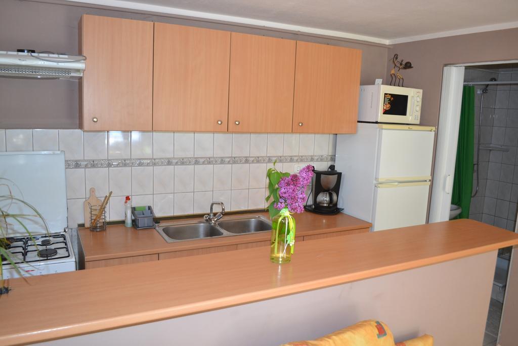 Tulipan Apartman Эгер Экстерьер фото
